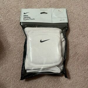 Nike Varsity Volleyball Knee Pads